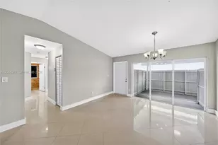 17501 SW 142nd Ct, Miami, FL 33177 - Photo 9