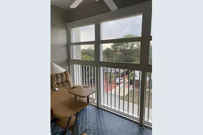 330 SE 2nd St #403F, Hallandale Beach, FL 33009 - Photo 9