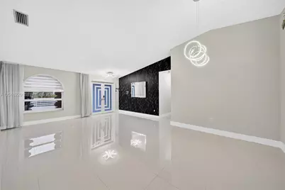17280 SW 146th Ct, Miami, FL 33177 - Photo 11