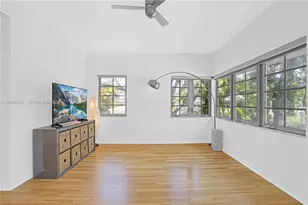 1600 Michigan Ave, Miami Beach, FL 33139 - Photo 11
