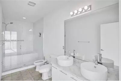 888 Biscayne Blvd #2002, Miami, FL 33132 - Photo 31