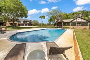 8705 Surrey Ln, Boca Raton, FL 33496 - Photo 7