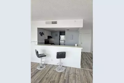 7601 E Treasure Dr #811, North Bay Village, FL 33141 - Photo 5