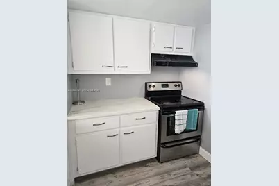 7601 E Treasure Dr #811, North Bay Village, FL 33141 - Photo 7