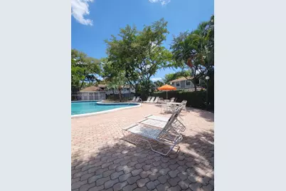 7954 NW 41st Ct, Sunrise, FL 33351 - Photo 25