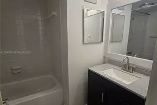 8401 SW 107th Ave, Miami, FL 33173 - Photo 5