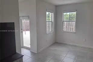 2439 NW 131st Cir, Miami, FL 33167 - Photo 19