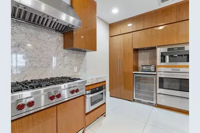 9705 Collins Ave #1804N, Bal Harbour, FL 33154 - Photo 31