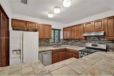 15551 SW 101st Ave, Miami, FL 33157 - Photo 15