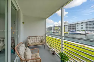 3849 NE 169th St, North Miami Beach, FL 33160 - Photo 5