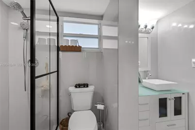 3849 NE 169th St #103, North Miami Beach, FL 33160 - Photo 21