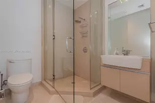 200 Biscayne Blvd Way, Miami, FL 33131 - Photo 25