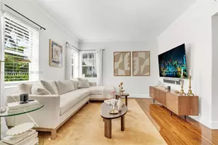 915 8th St, Miami Beach, FL 33139 - Photo 3