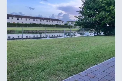 10240 SW 227th Ln, Cutler Bay, FL 33190 - Photo 5