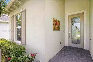 1000 SE Crosswood Wy, Port Saint Lucie, FL 34984 - Photo 35