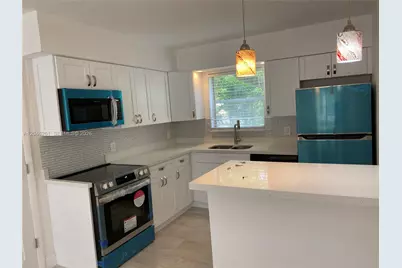 601 SE 5th Ct #208, Fort Lauderdale, FL 33301 - Photo 1