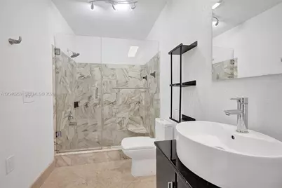11460 SW 1st Ct, Plantation, FL 33325 - Photo 13