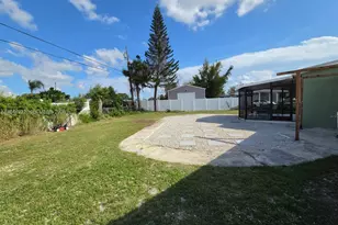 305 SE Airoso Blvd, Port Saint Lucie, FL 34983 - Photo 57