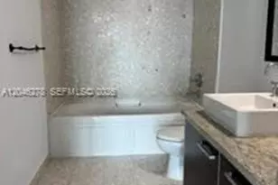 185 SW 7th St, Miami, FL 33130 - Photo 7