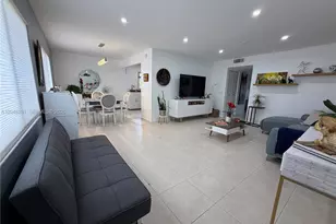 13255 SW 7th Ct, Pembroke Pines, FL 33027 - Photo 3