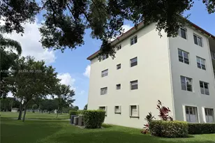 13255 SW 7th Ct, Pembroke Pines, FL 33027 - Photo 17