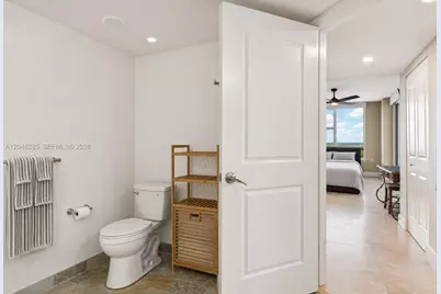 2641 N Flamingo Rd #305N, Plantation, FL 33323 - Photo 23