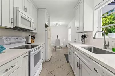 600 NE 44th St, Deerfield Beach, FL 33064 - Photo 3