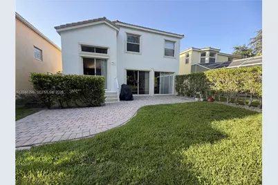 9640 Wyeth Ct, Wellington, FL 33414 - Photo 3