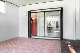 1450 NW 97th Ave, Pembroke Pines, FL 33024 - Photo 21