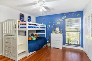 1450 NW 97th Ave, Pembroke Pines, FL 33024 - Photo 17