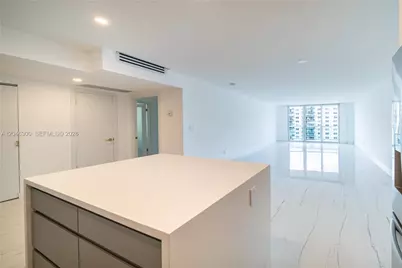 19380 Collins Ave #1105, Sunny Isles Beach, FL 33160 - Photo 7
