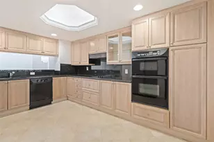 9595 Collins Ave, Surfside, FL 33154 - Photo 9
