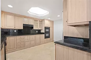 9595 Collins Ave, Surfside, FL 33154 - Photo 7