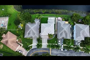 449 SE 31st Ave, Homestead, FL 33033 - Photo 1
