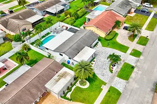 11370 NW 46th Pl, Sunrise, FL 33323 - Photo 53