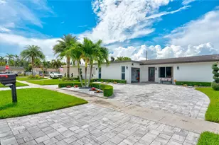 11370 NW 46th Pl, Sunrise, FL 33323 - Photo 35