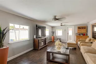 11370 NW 46th Pl, Sunrise, FL 33323 - Photo 15