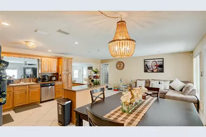 11370 NW 46th Pl, Sunrise, FL 33323 - Photo 23