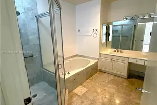 3640 Yacht Club Dr, Aventura, FL 33180 - Photo 9