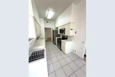 3640 Yacht Club Dr #104, Aventura, FL 33180 - Photo 3