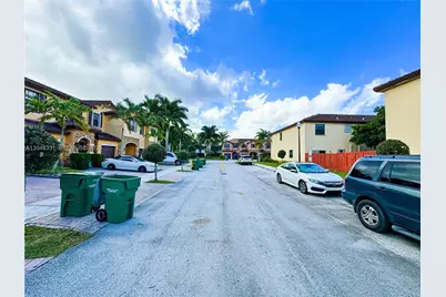 3740 NE 3rd Ct, Homestead, FL 33033 - Photo 35