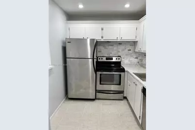 359 Preston I #I, Boca Raton, FL 33434 - Photo 3