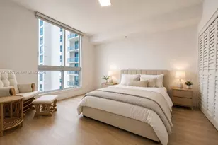300 S Biscayne Blvd, Miami, FL 33131 - Photo 5
