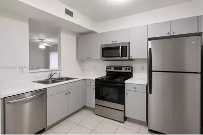 1103 Golden Lakes Blvd #1013, West Palm Beach, FL 33411 - Photo 5