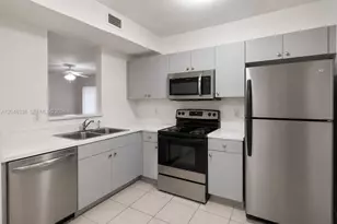 1103 Golden Lakes Blvd, West Palm Beach, FL 33411 - Photo 5