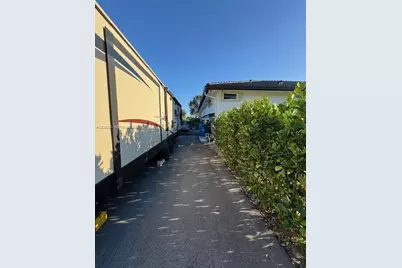 17911 SW 228th St, Miami, FL 33170 - Photo 35