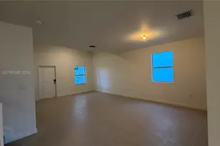 2475 SE 29th Dr, Homestead, FL 33035 - Photo 5