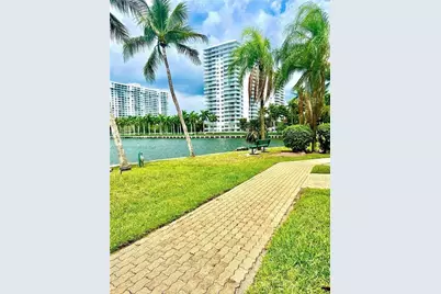 18151 NE 31st Ct #1704, Aventura, FL 33160 - Photo 15