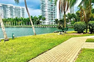 18151 NE 31st Ct, Aventura, FL 33160 - Photo 15