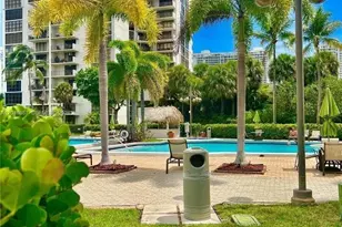 18151 NE 31st Ct, Aventura, FL 33160 - Photo 13